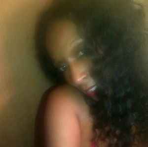 Meet your Posher, Sheena